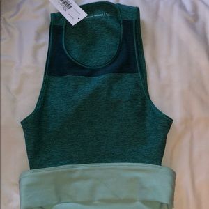 Outdoor Voices-  tri tone slashback crop XS